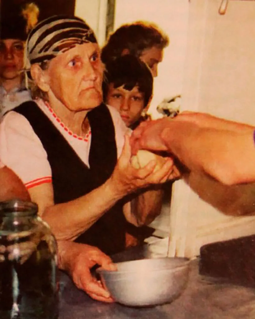 Харе Кришна Пища для Жизни в Чеченской республике 1995-1996