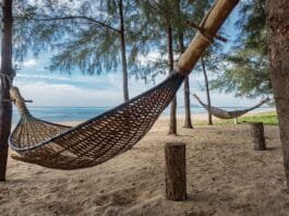 урортный поселок Бан Крут на побережье Центрального Таиланда